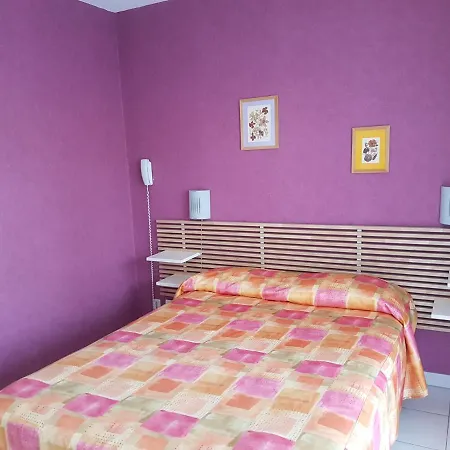 酒店 Les Eucalyptus 2*