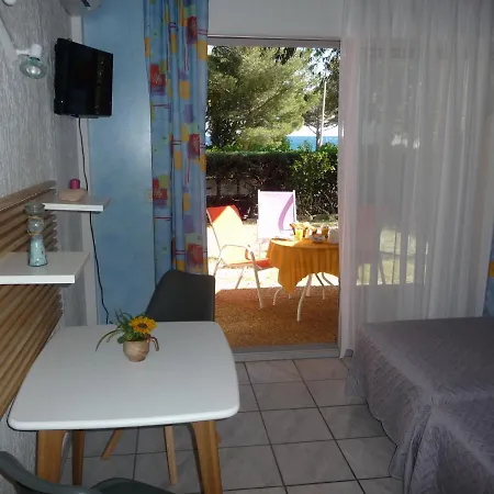 Hotel Les Eucalyptus 2*