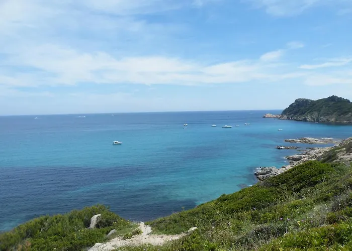 Hotell Les Eucalyptus Cavalaire-sur-Mer