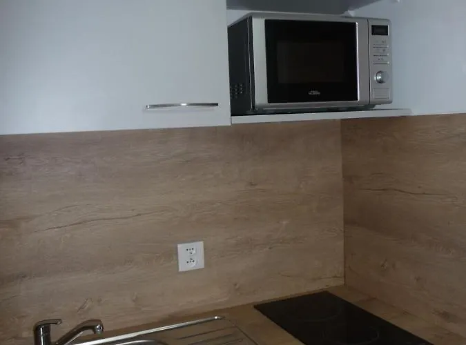 Les Eucalyptus 2* Cavalaire-sur-Mer