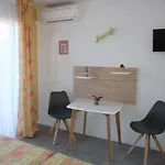 Les Eucalyptus Szálloda 2*