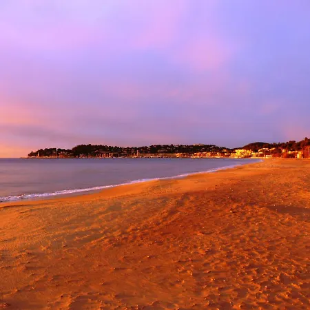 Hotell Les Eucalyptus Cavalaire-sur-Mer