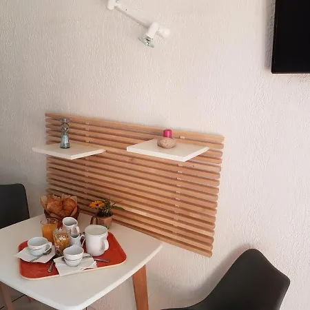 Les Eucalyptus 2* 카발레르쉬르메르